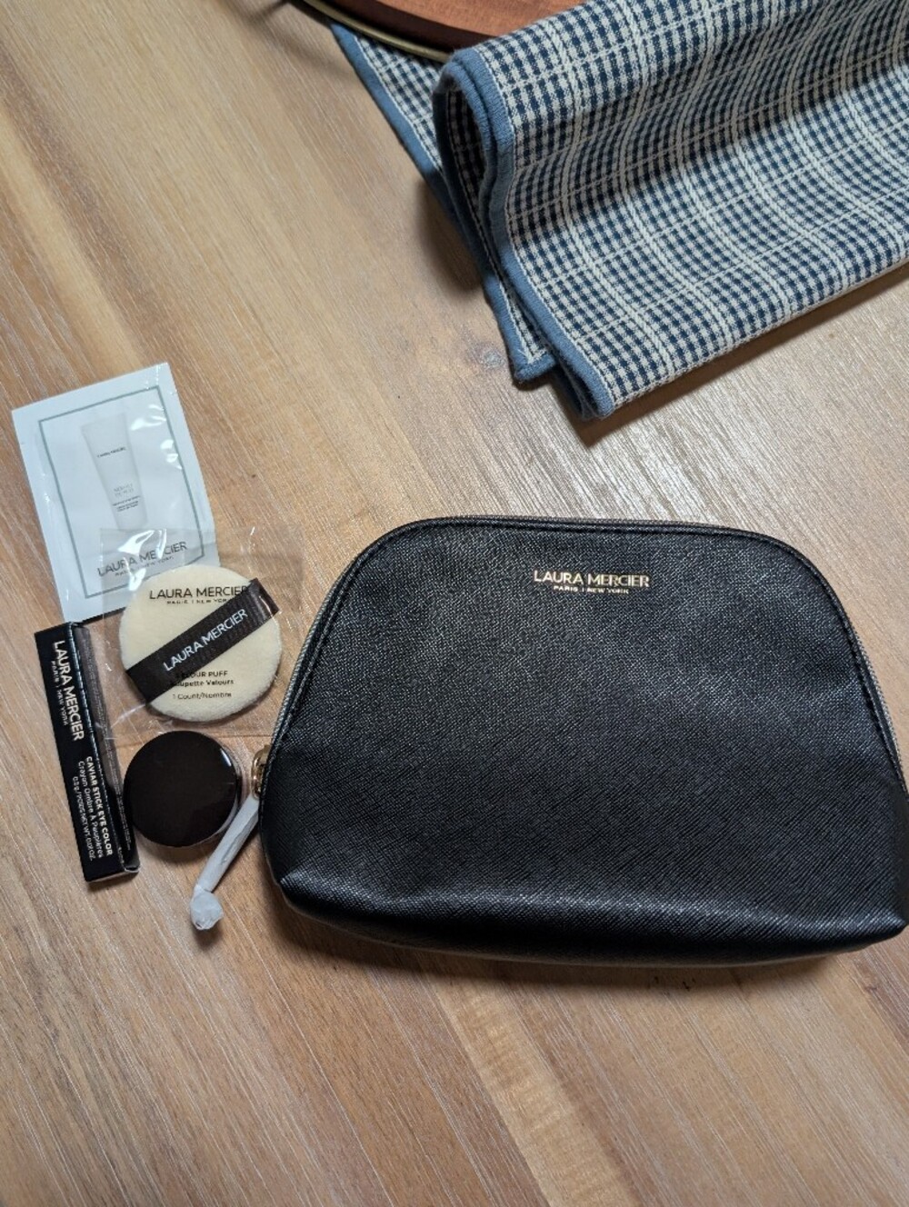 Laura Mercier Bundle